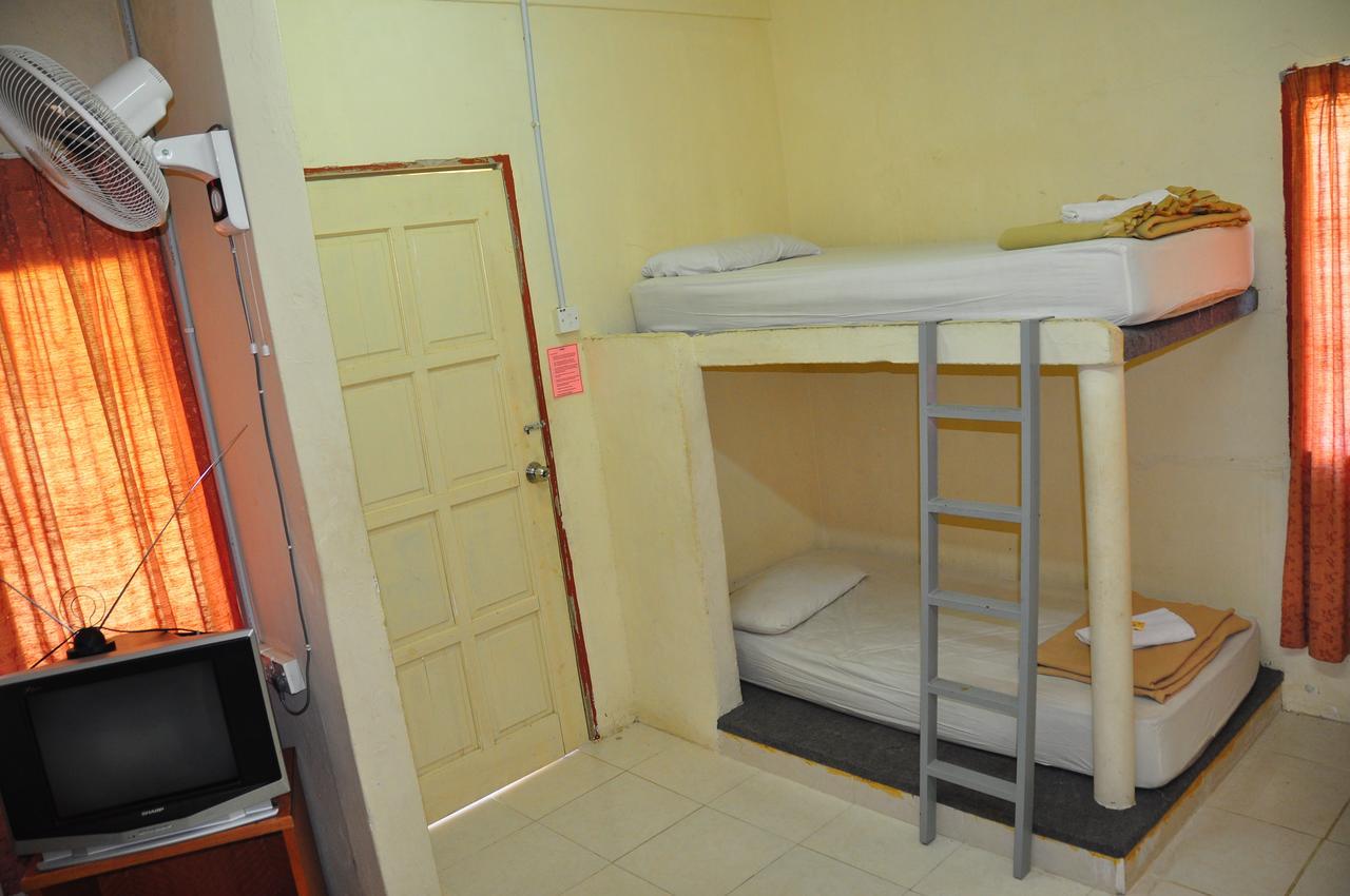 De Chempedak Guesthouse 6 & 7 Kampong Baru Bagian luar foto